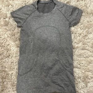 Lululemon swiftly tech tee